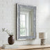 Espejo de pared con acento de cristal brillante glamoroso plateado