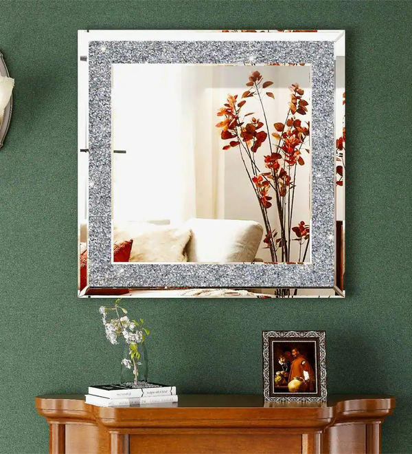 Glamoroso espejo de pared con acentos de cristal, espejo plateado brillante